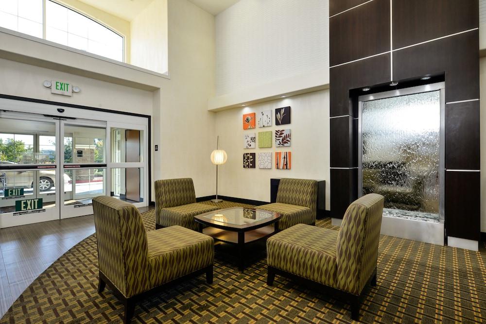 Springhill By Marriott Hotel
