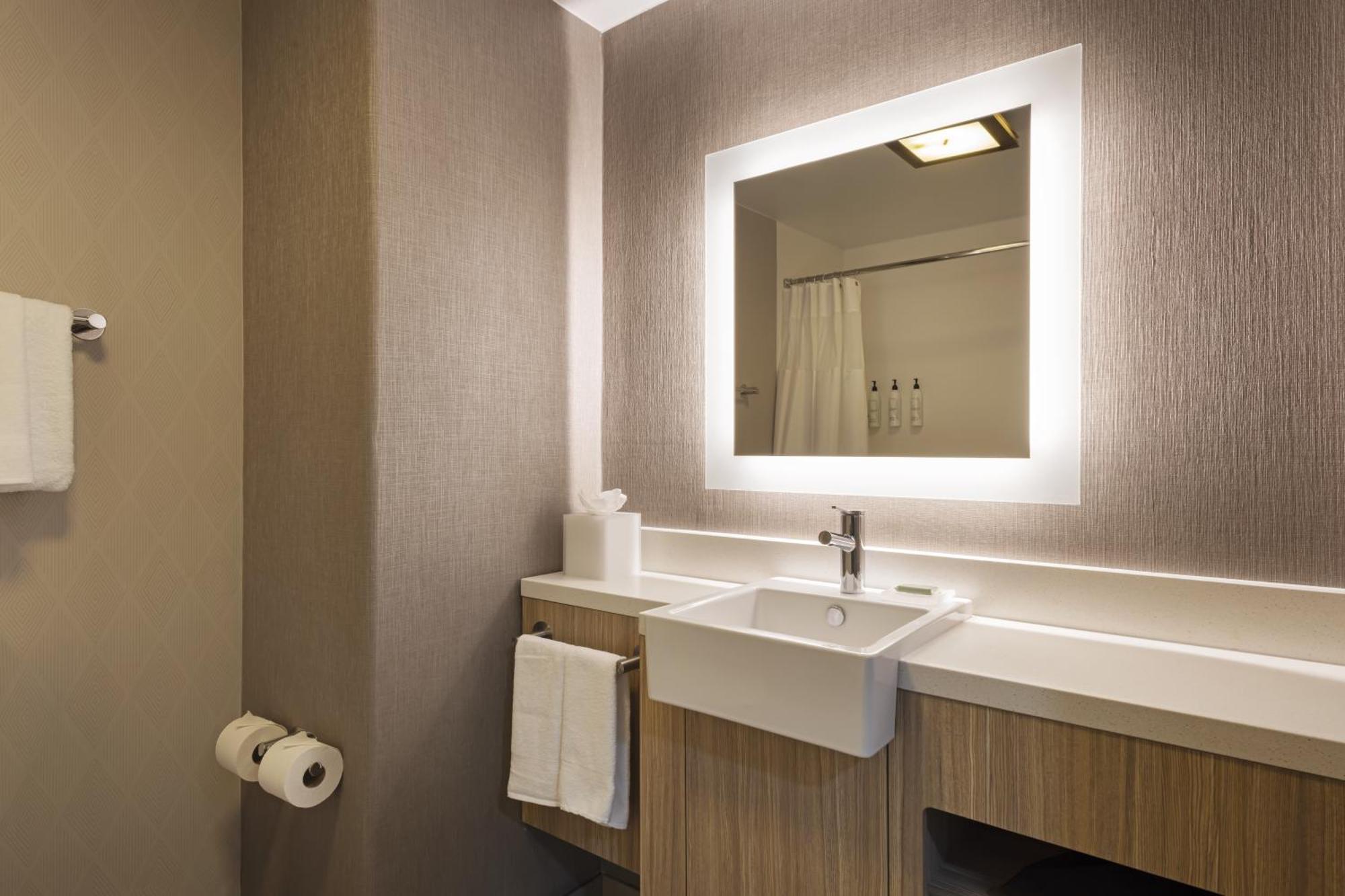 Hotel Springhill By Marriott Turlock
